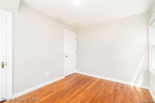 Brown St, Garden City, MI 48135