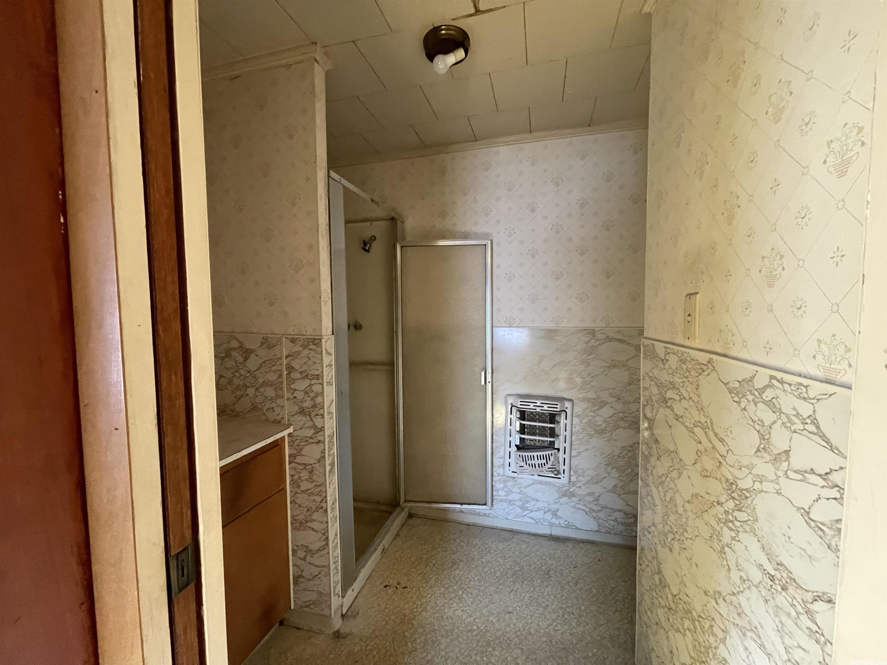 W 6th St, Booneville, AR 72927