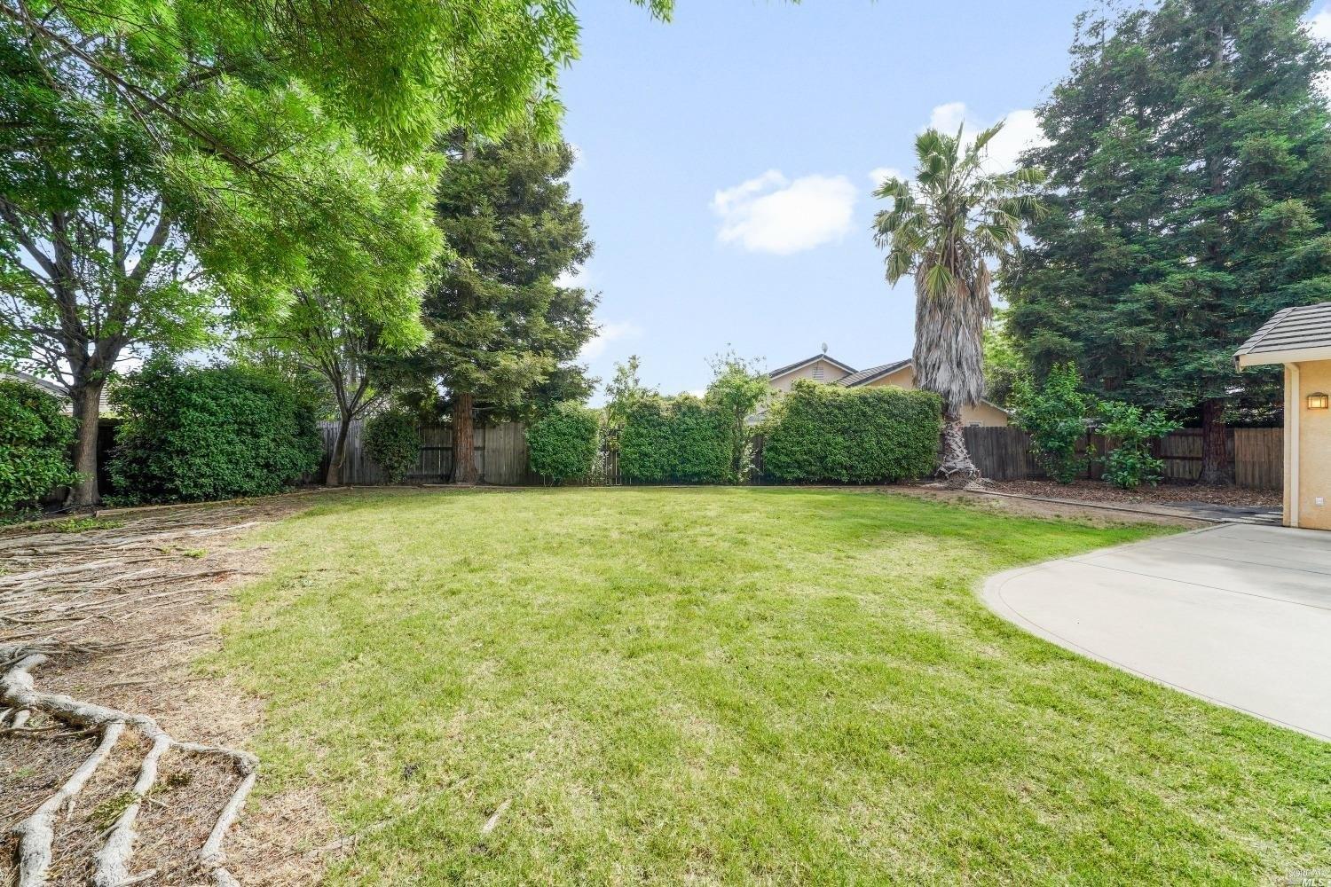 Perth Ct, Vacaville, CA 95687