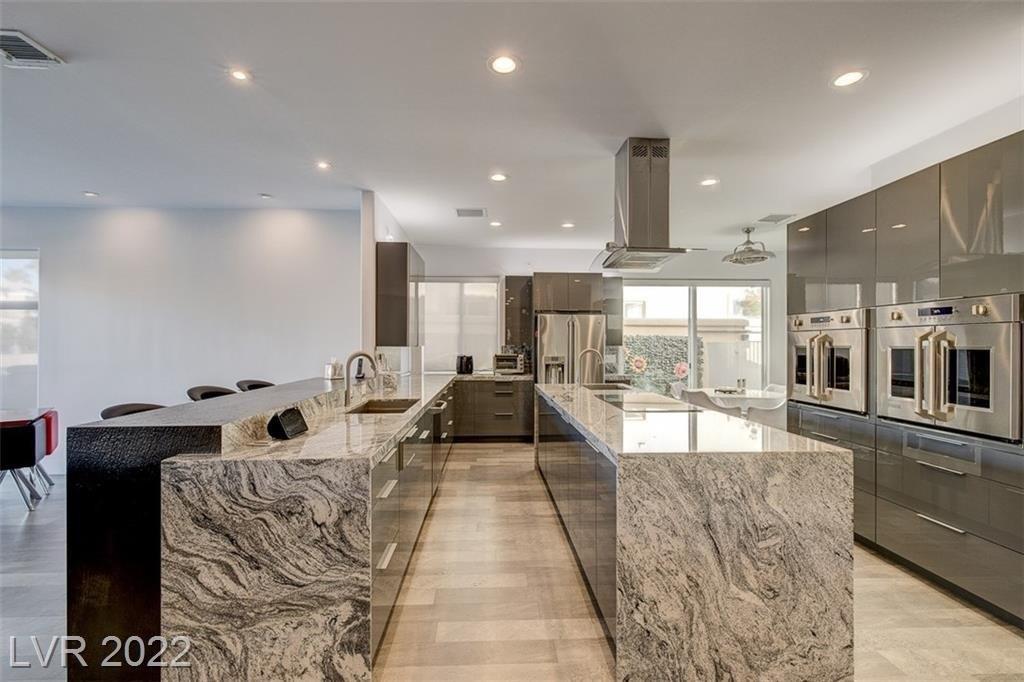 Carlitas Joy Ct, Las Vegas, NV 89117