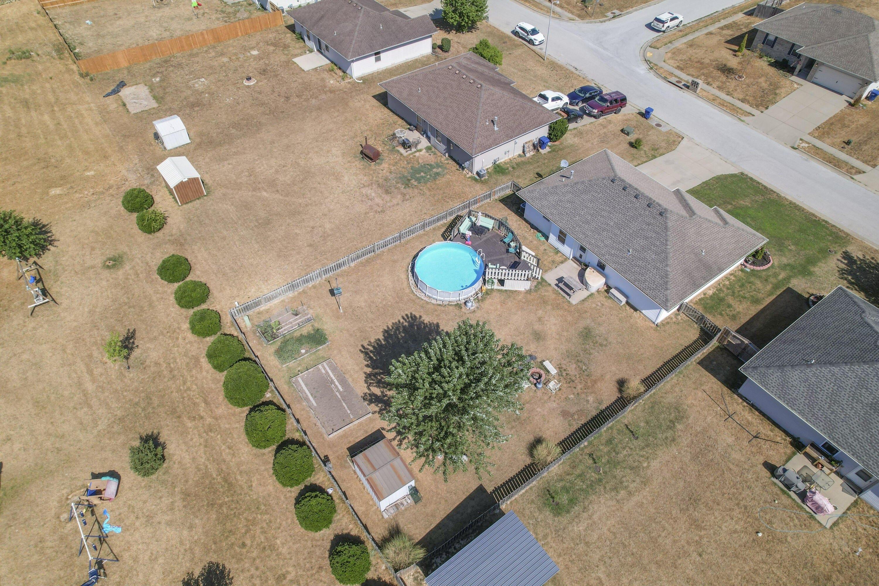 Logan St, Rogersville, MO 65742