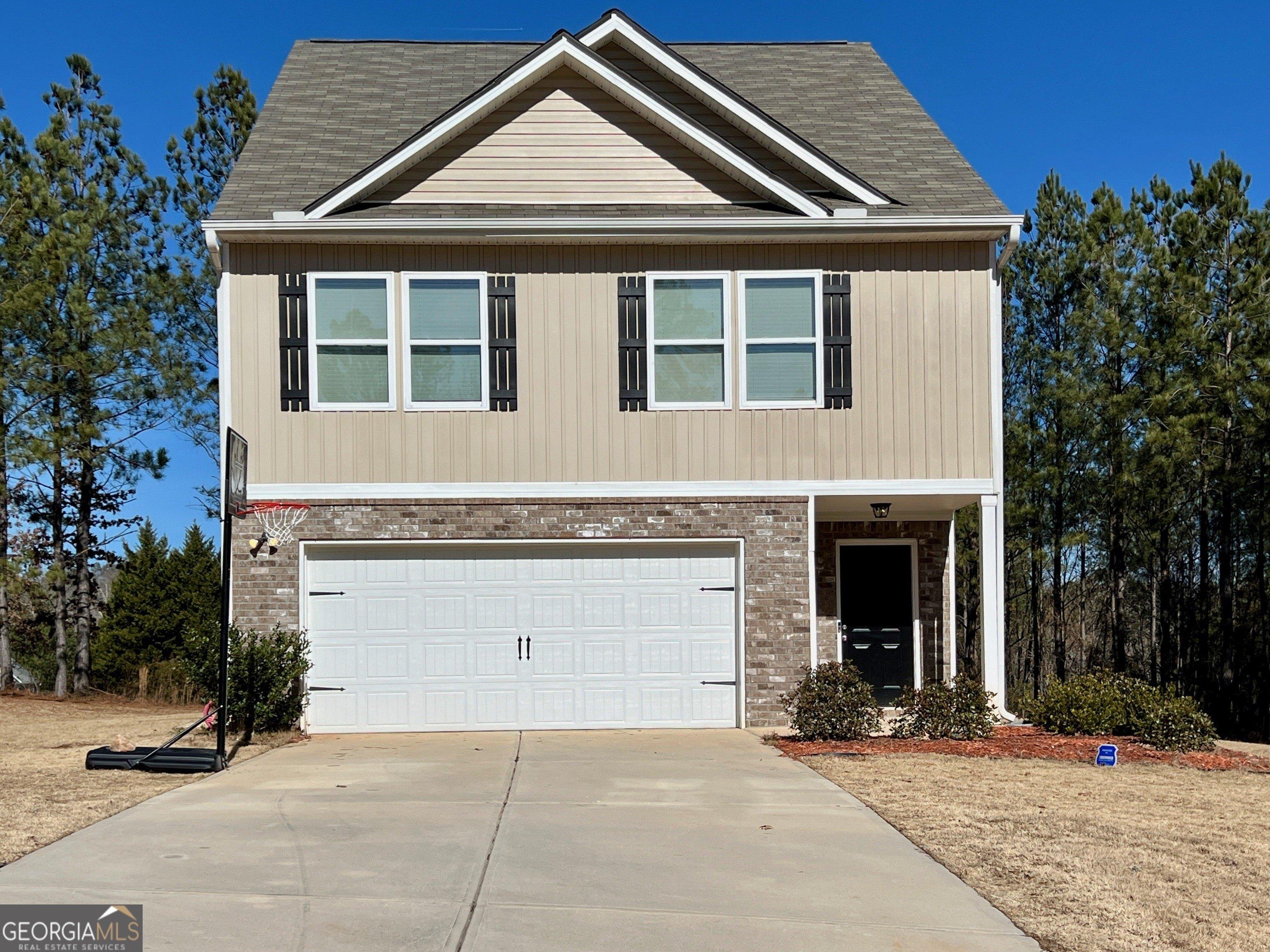 Oakbrook Ln, Covington, GA 30016