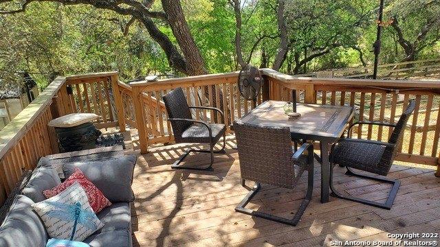 Plum Valley Dr, San Antonio, TX 78255