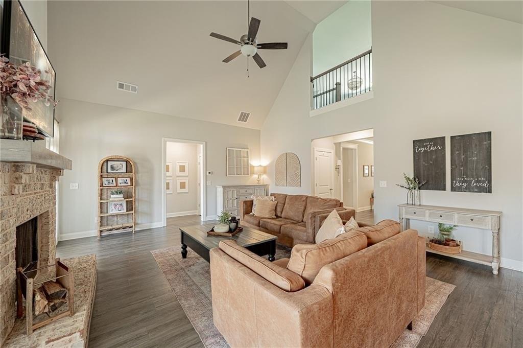 Wallace Dr, Winder, GA 30680