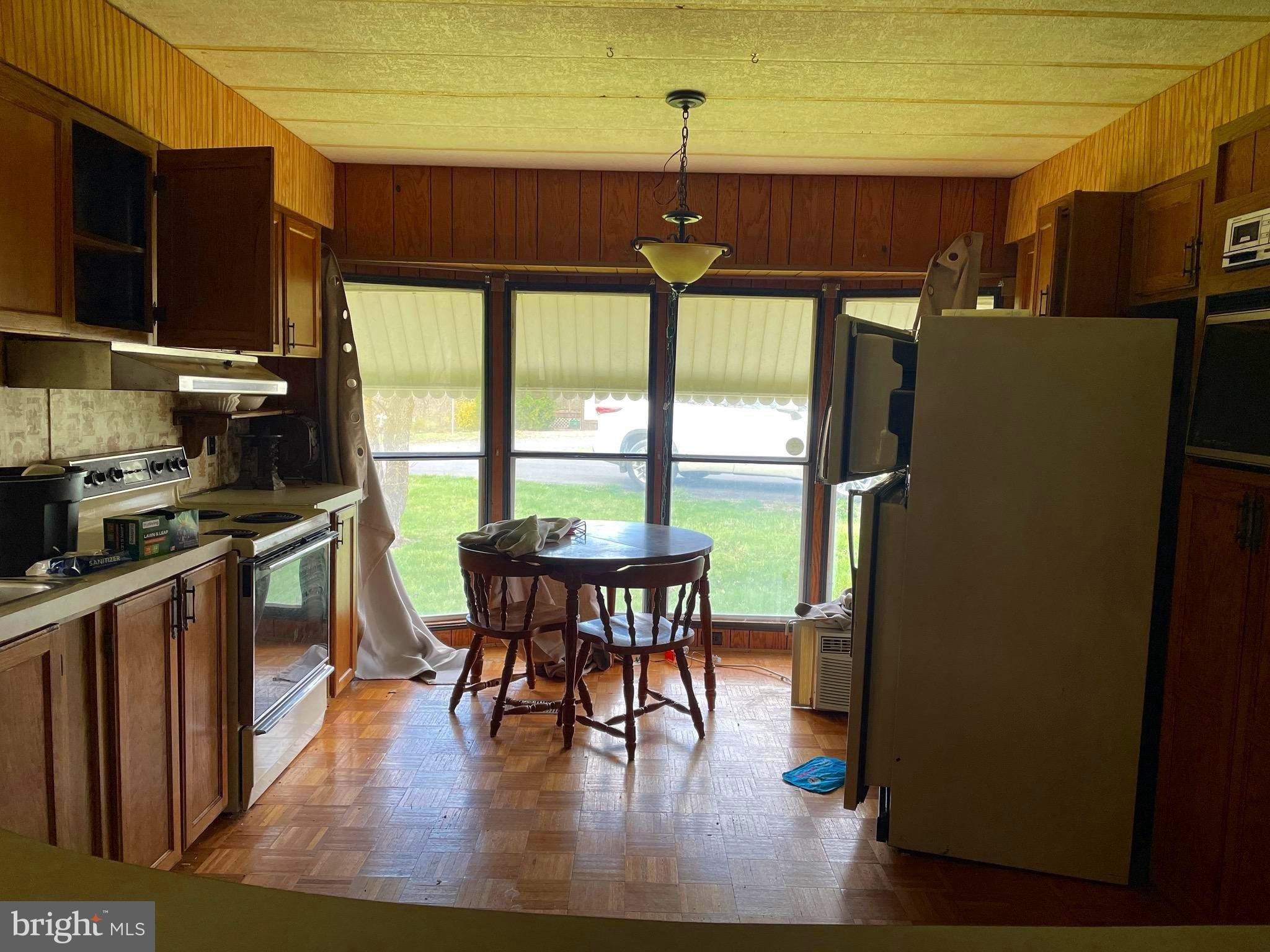 Mount Laurel Dr, Ridgeley, WV 26753