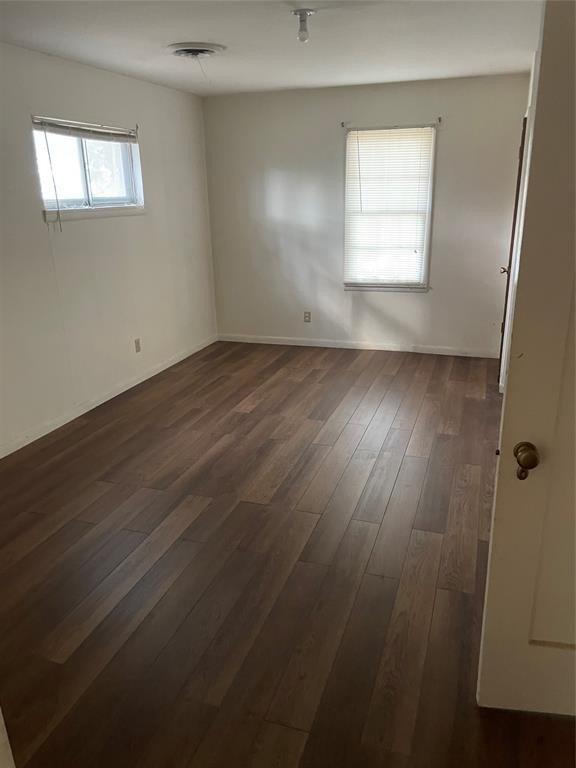 Gray St, Bowie, TX 76230