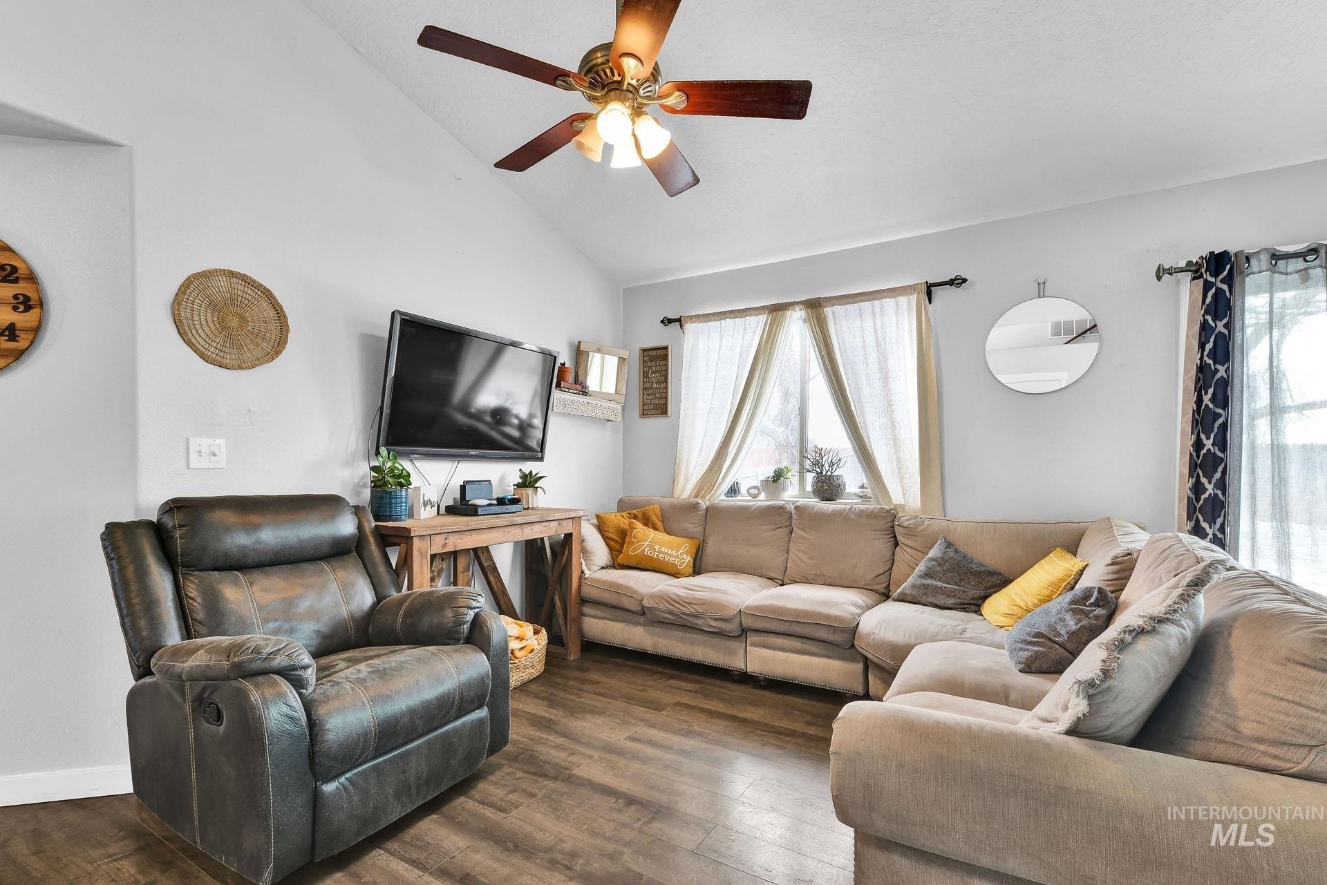 Arlington Dr, Nampa, ID 83687
