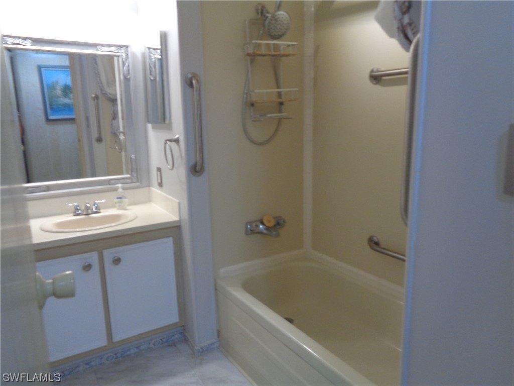 Longview Ln, North Fort Myers, FL 33917