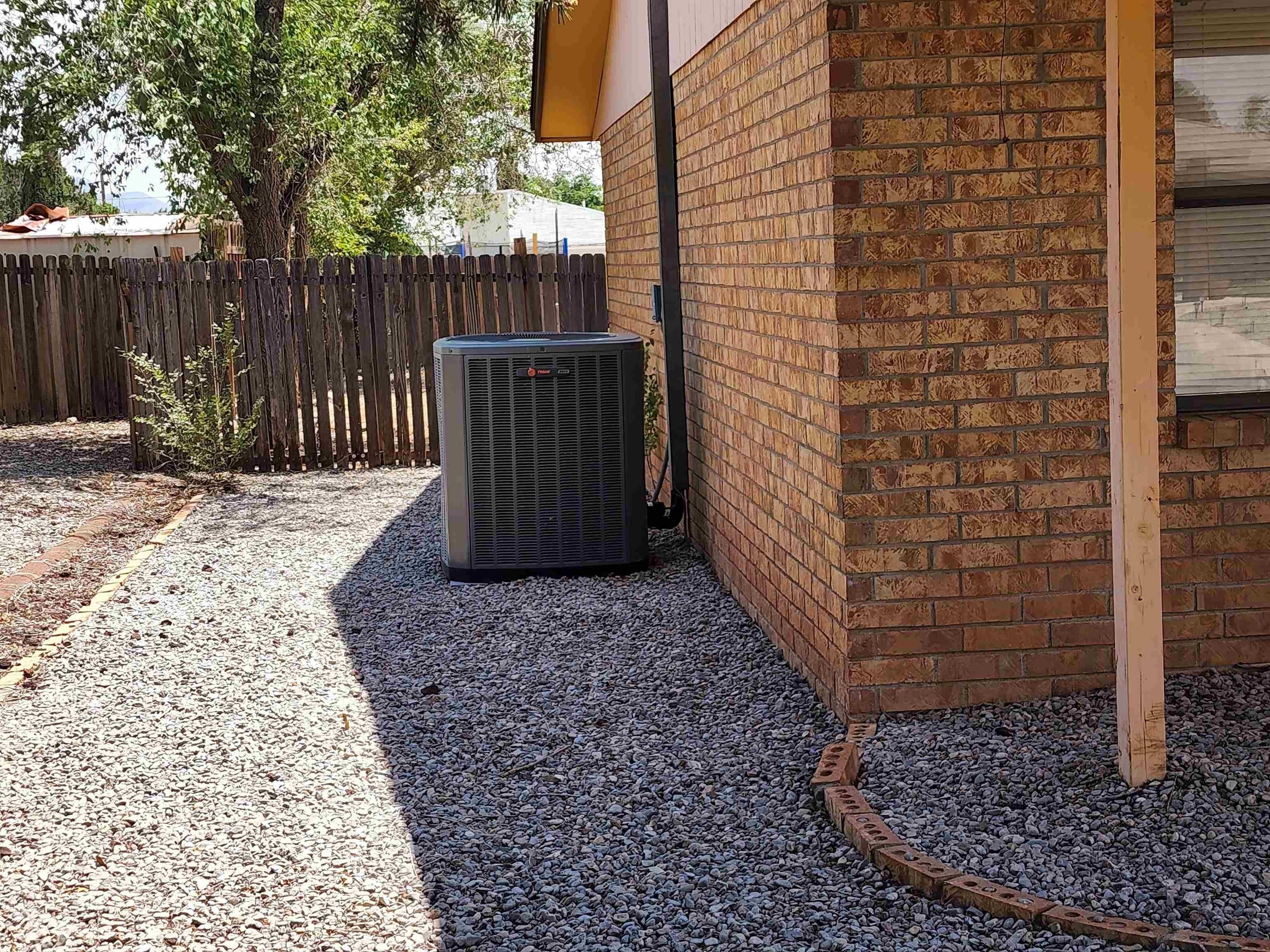 Walnut Dr, Alamogordo, NM 88310