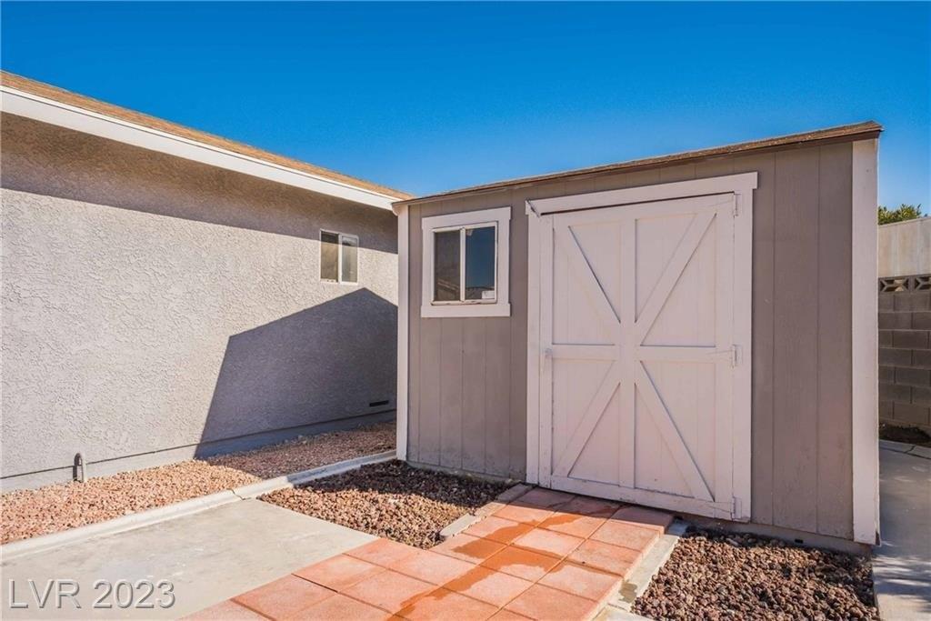 Silvercrest Ct, North Las Vegas, NV 89032