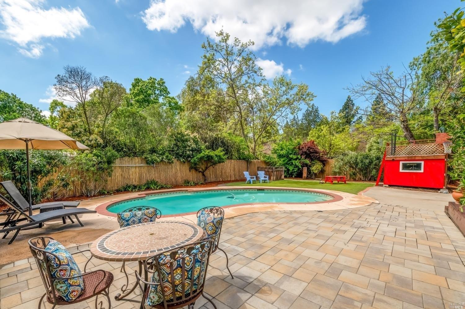 Grayson Rd, Pleasant Hill, CA 94523