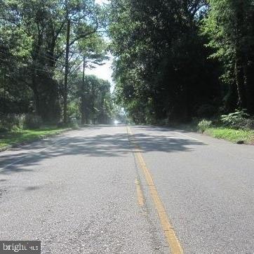 Auburn Rd, Pilesgrove, NJ 08098