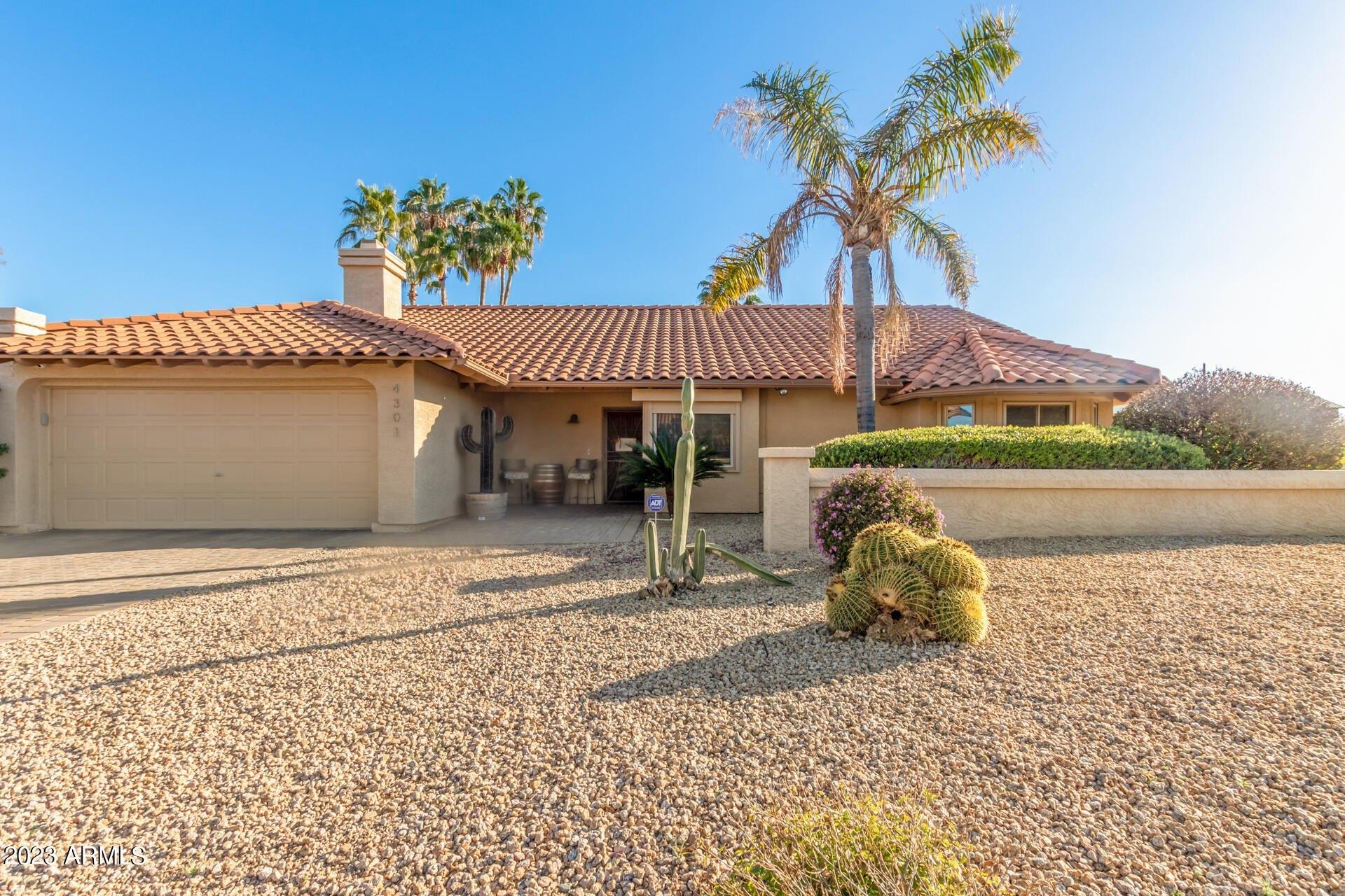 E Betty Elyse Ln, Phoenix, AZ 85032