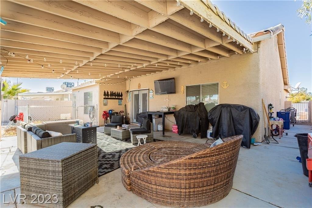 Crystal Breeze Ln, North Las Vegas, NV 89031