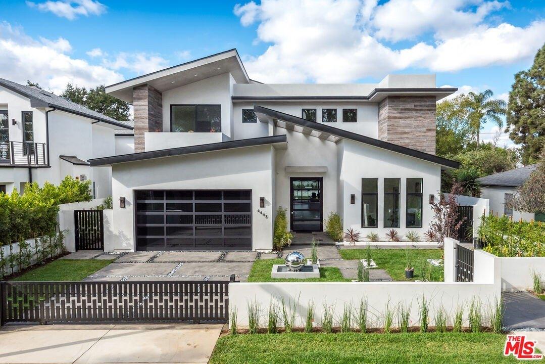 Camellia Ave, North Hollywood, CA 91602