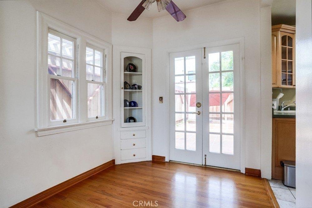 E Livingston Dr, Long Beach, CA 90803