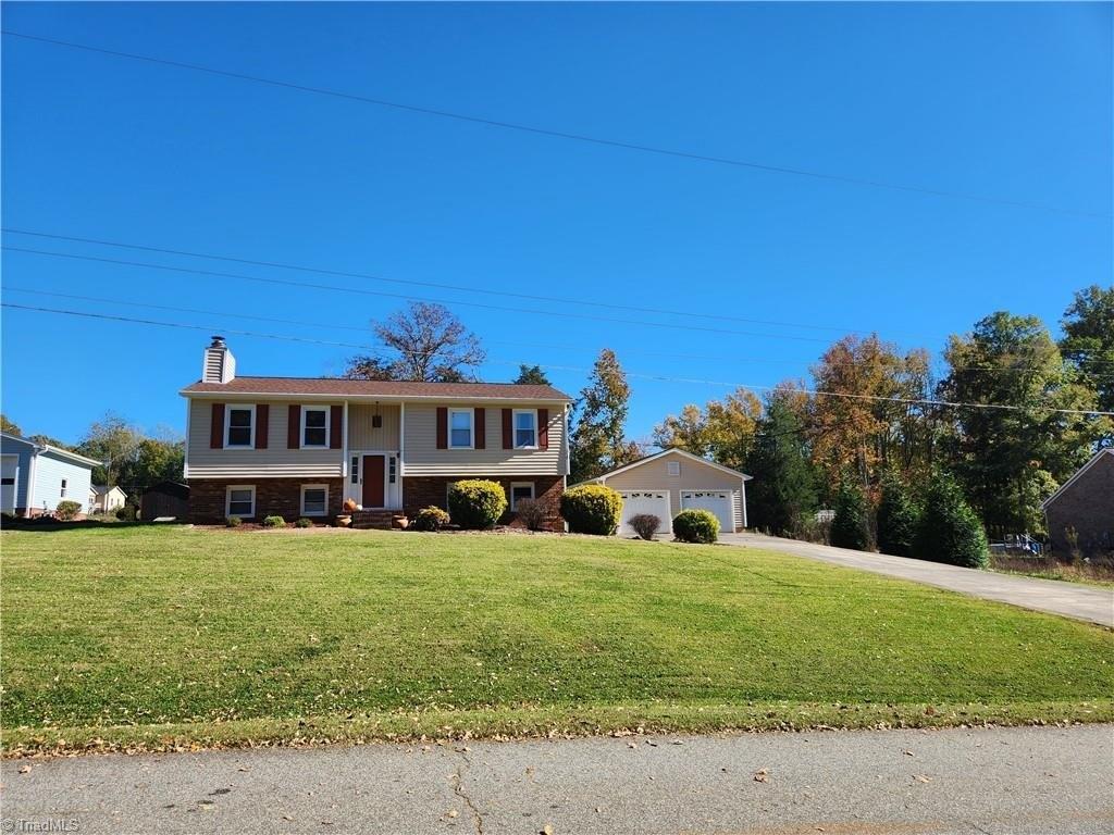 Tierney Dr, Lewisville, NC 27023