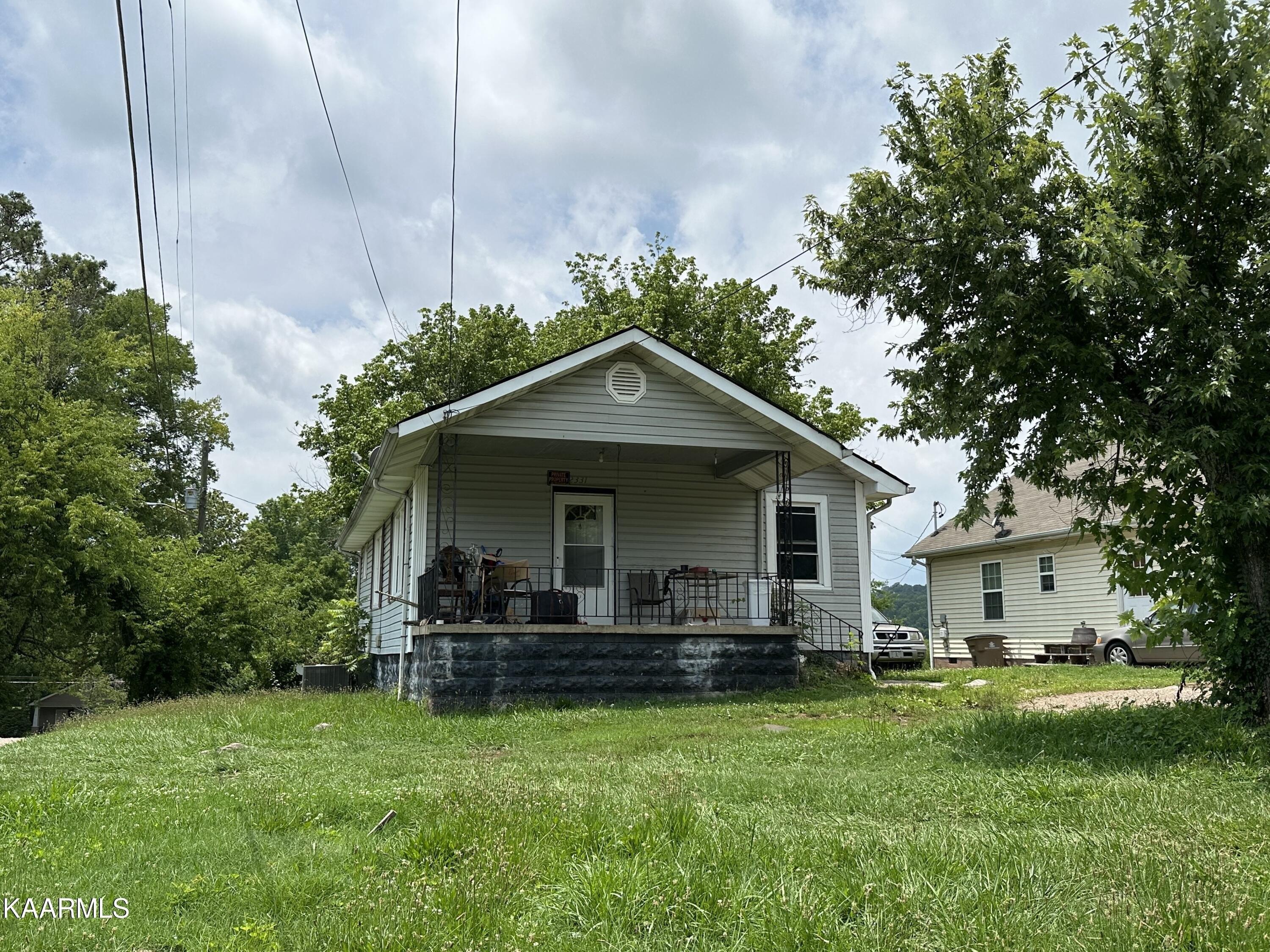 Bradford St, Knoxville, TN 37920