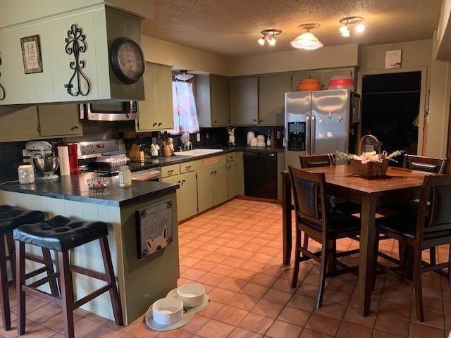 Cobblestone Ln, Corpus Christi, TX 78411