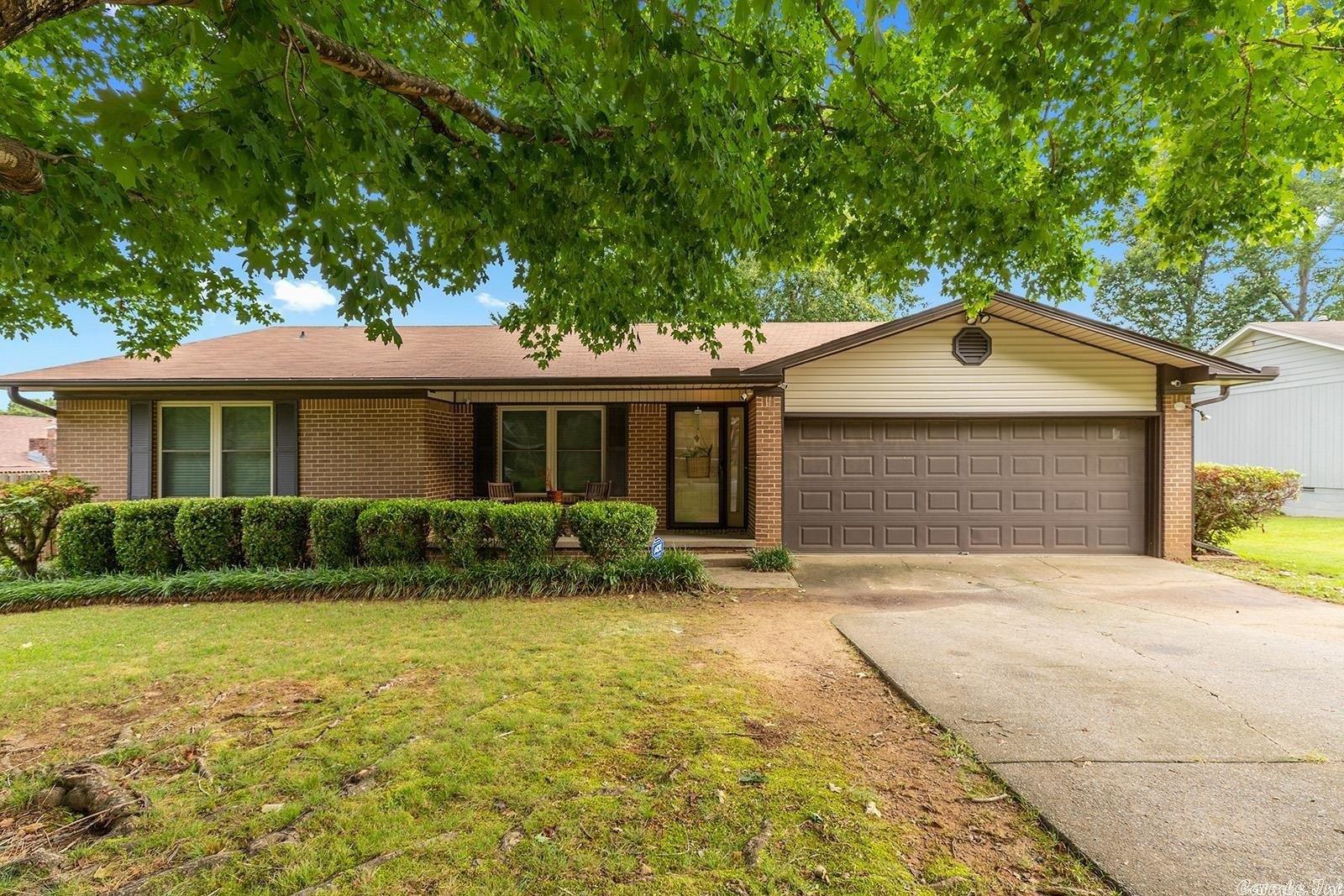 Falcon Dr, Sherwood, AR 72120