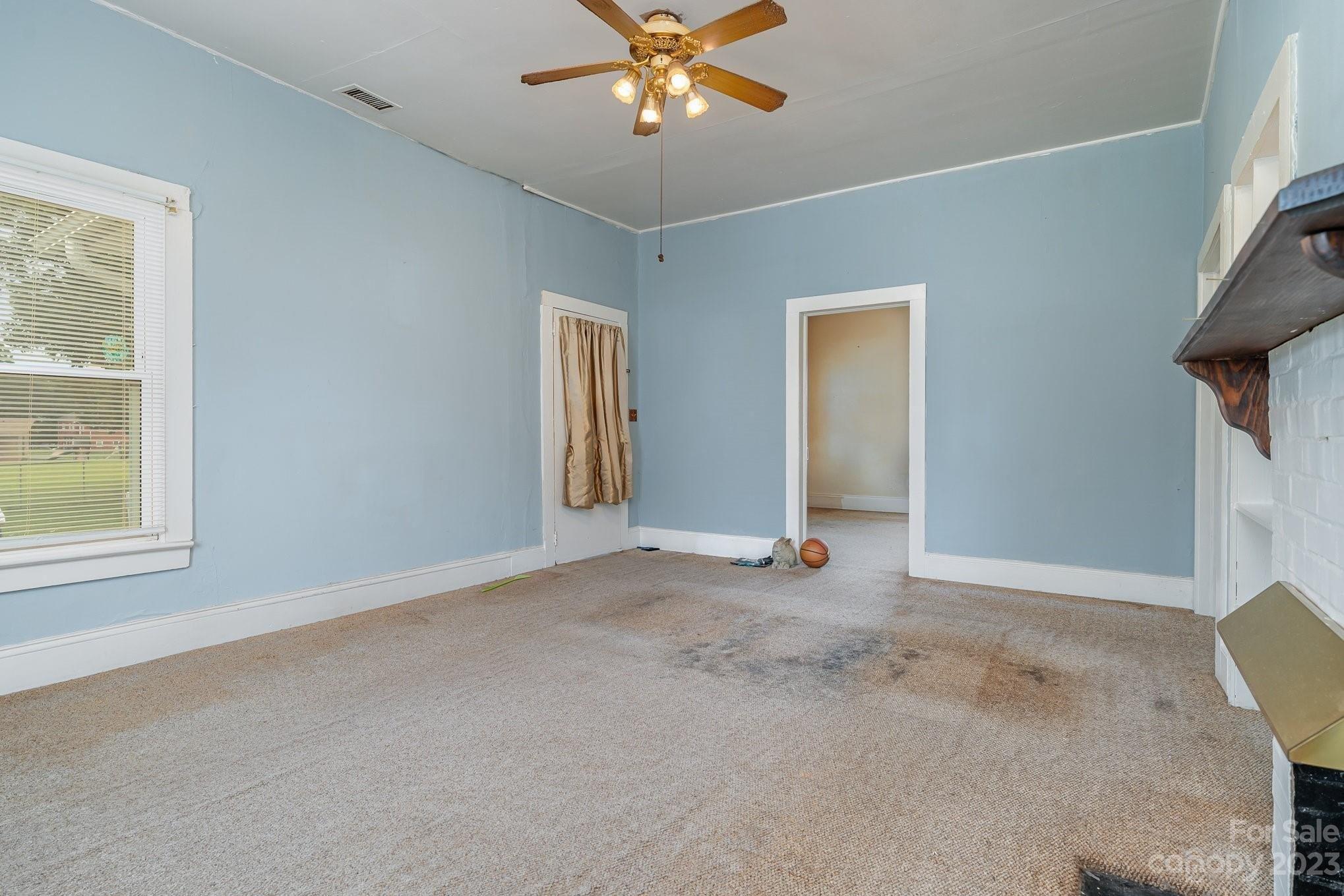 Loya St, Mount Holly, NC 28120