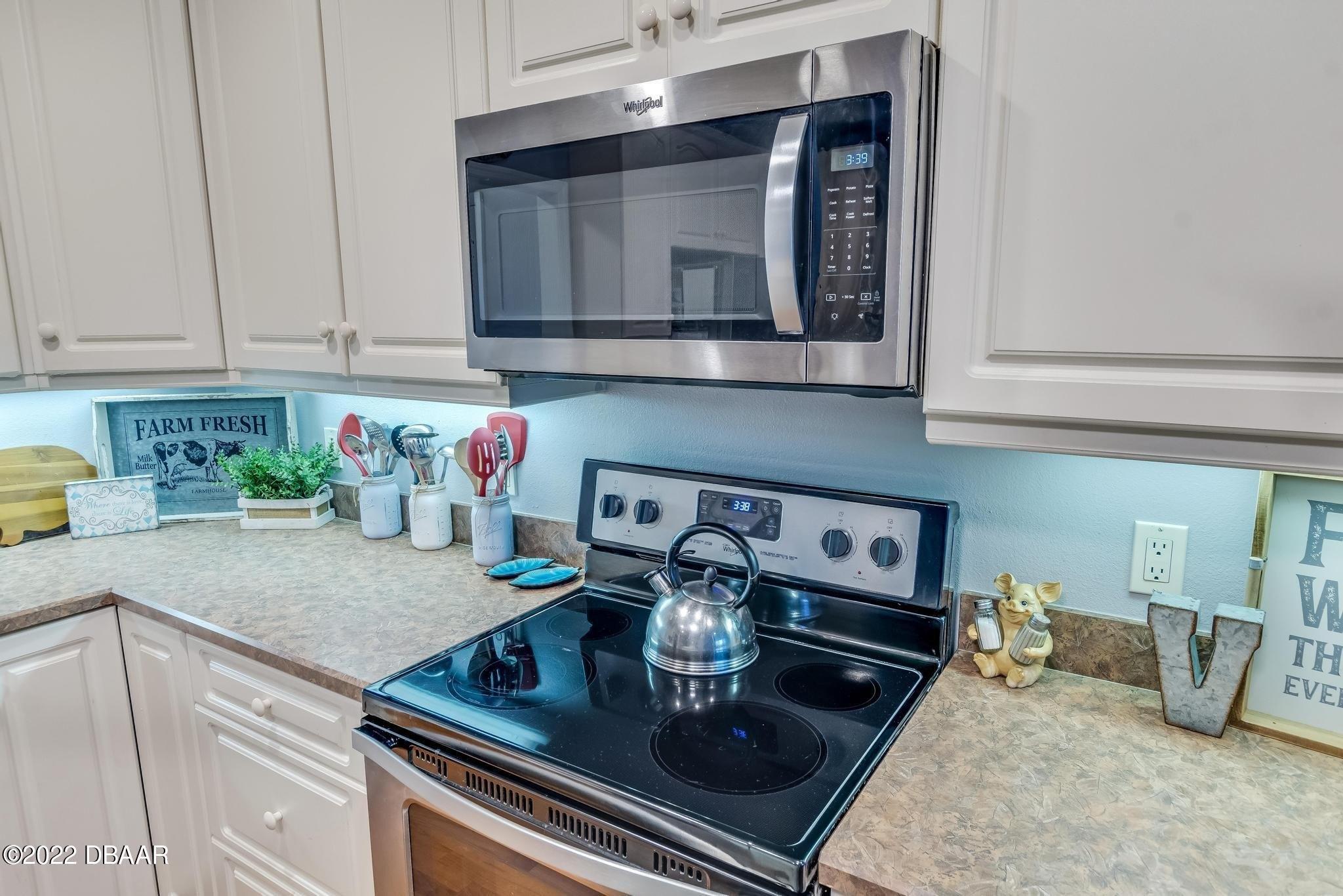London Dr, Palm Coast, FL 32137