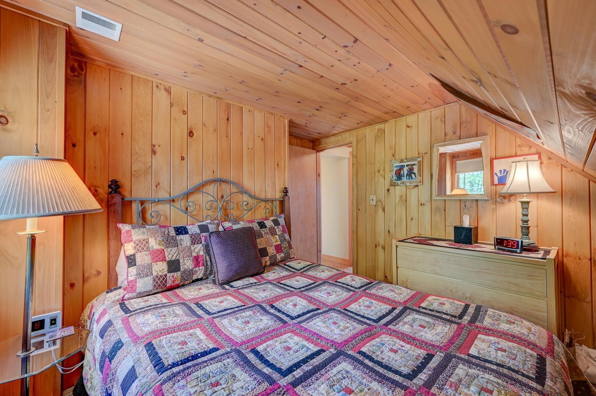Oak Ridge Rd, Madison, NH 03849