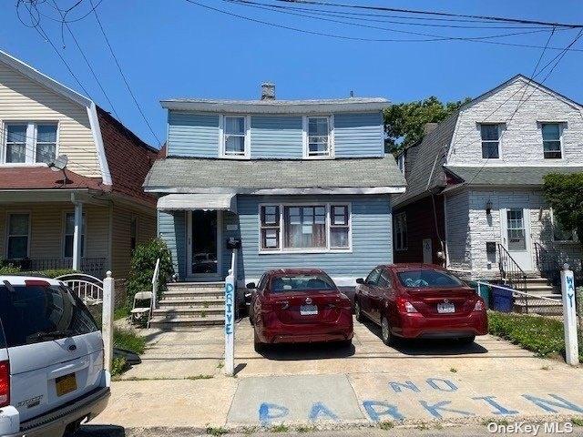 Enright Rd, Far Rockaway, NY 11691