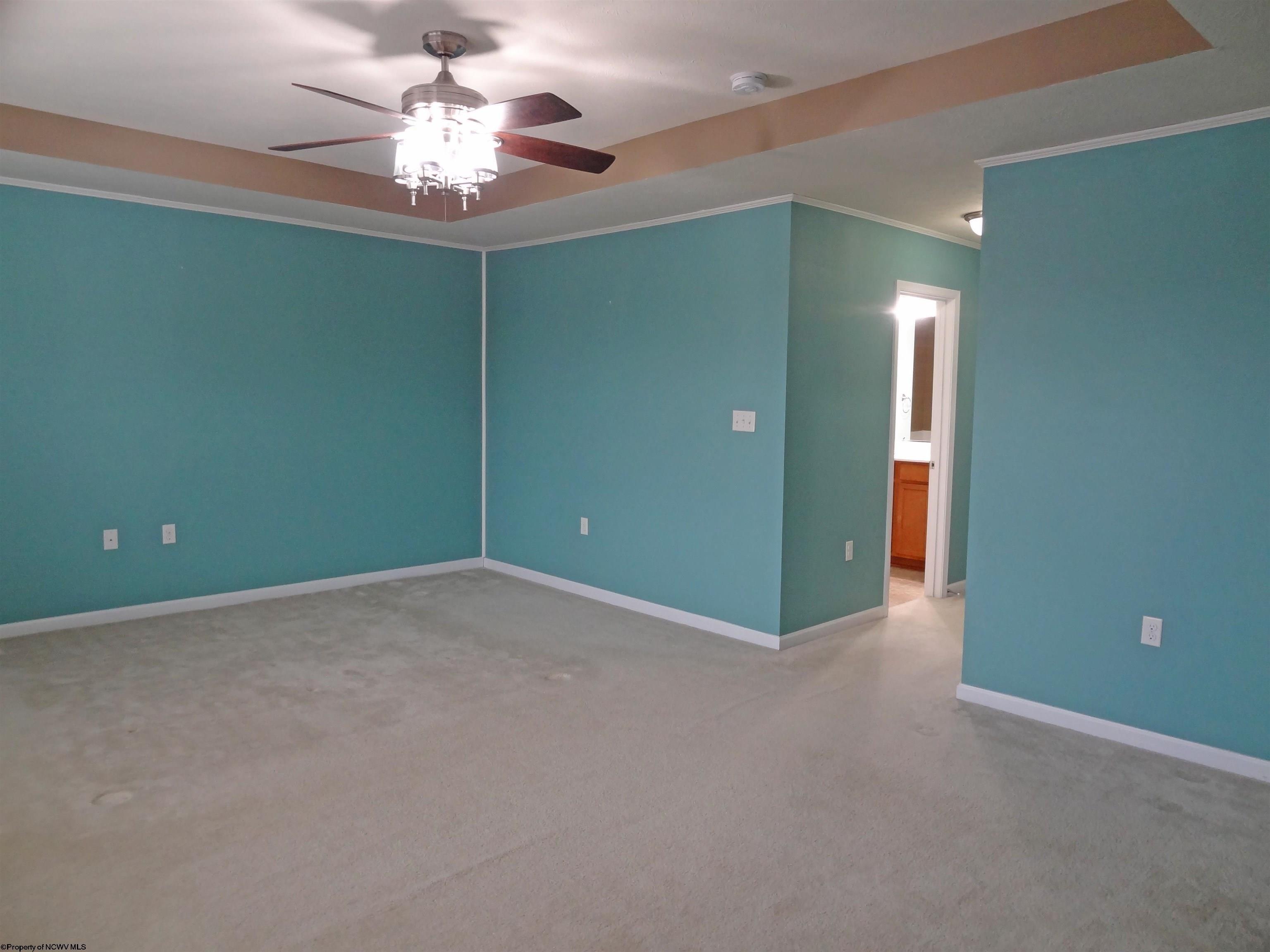 Birds Eye View Dr, Morgantown, WV 26501