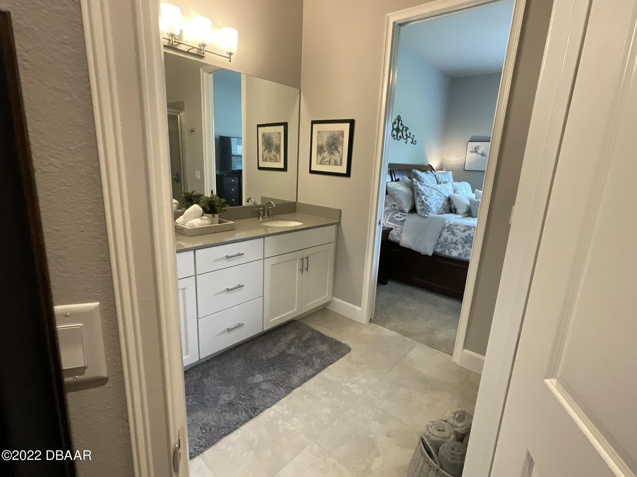 Longridge Ln, Ormond Beach, FL 32174