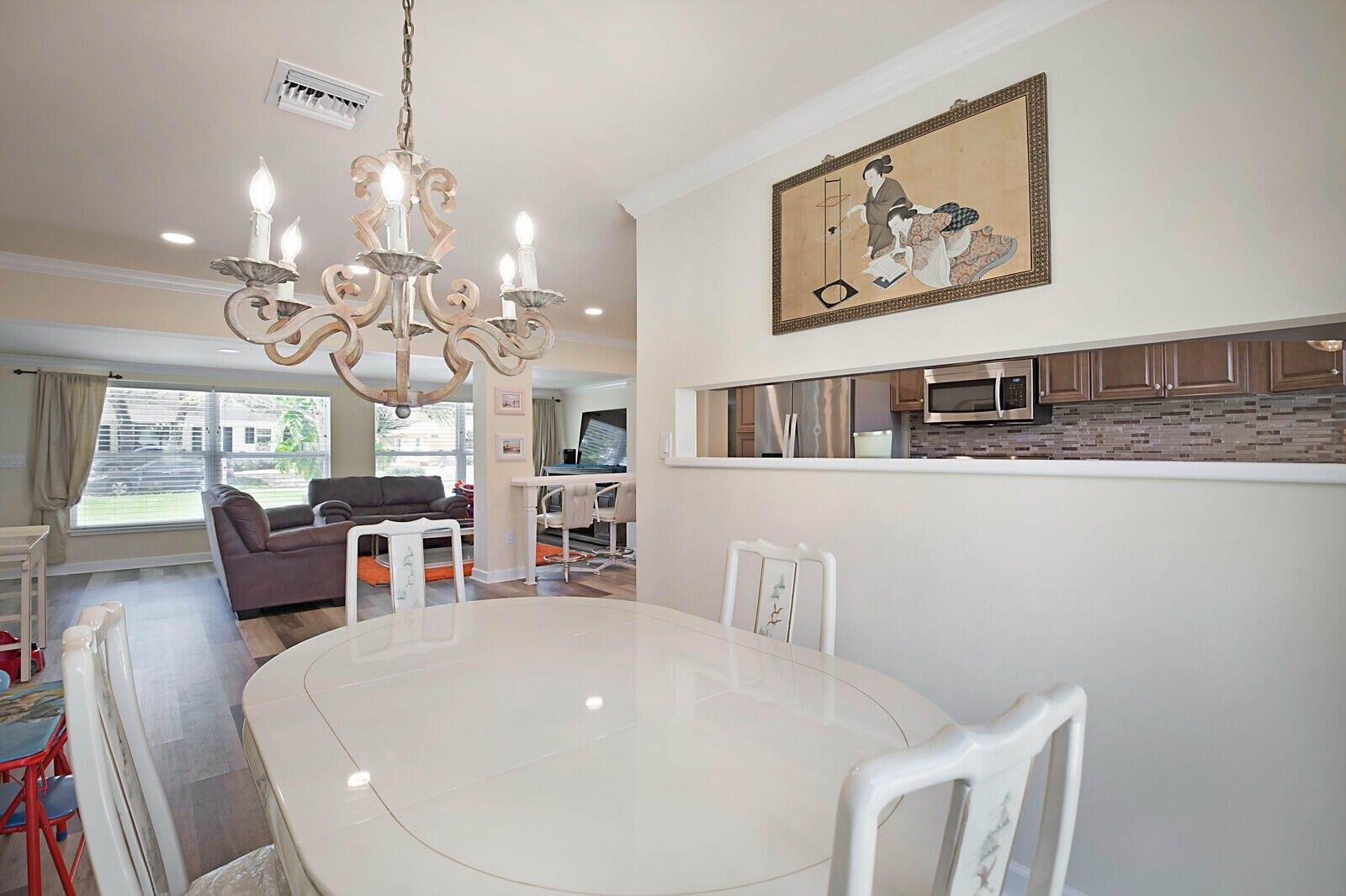 Country Oaks Ln, Palm Beach Gardens, FL 33410