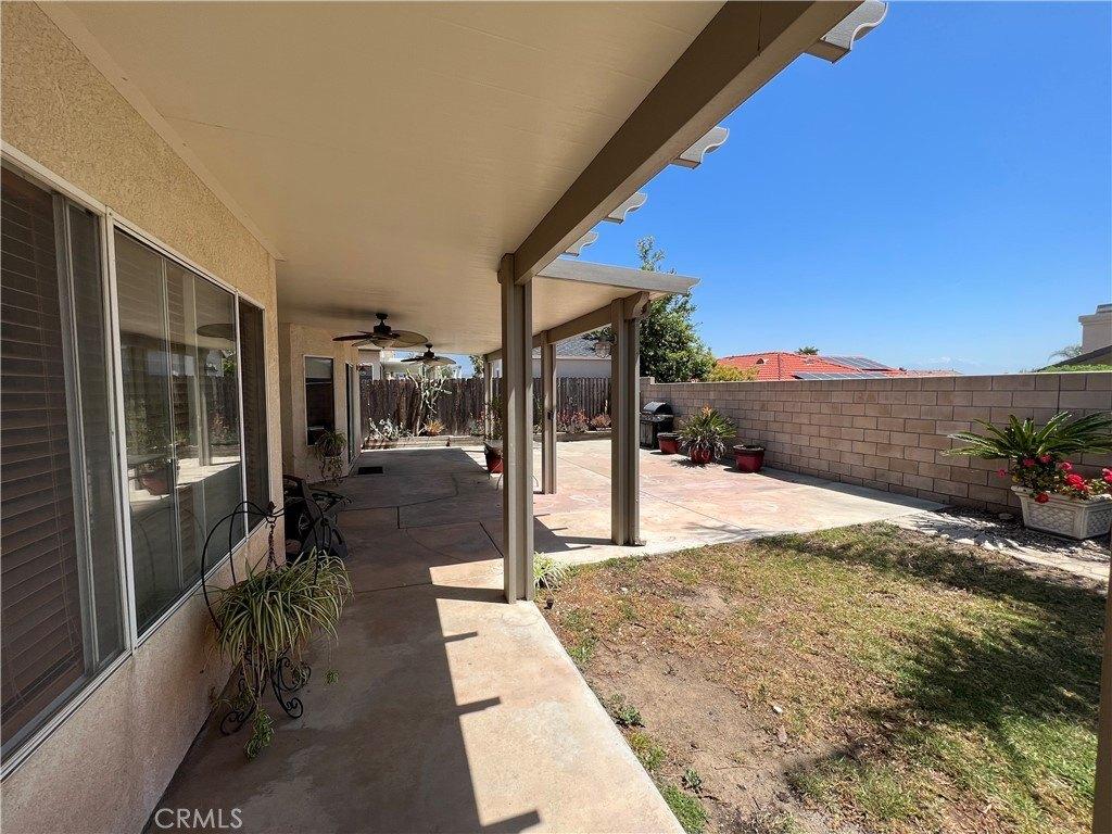 N Tangerine Dr, Rialto, CA 92377