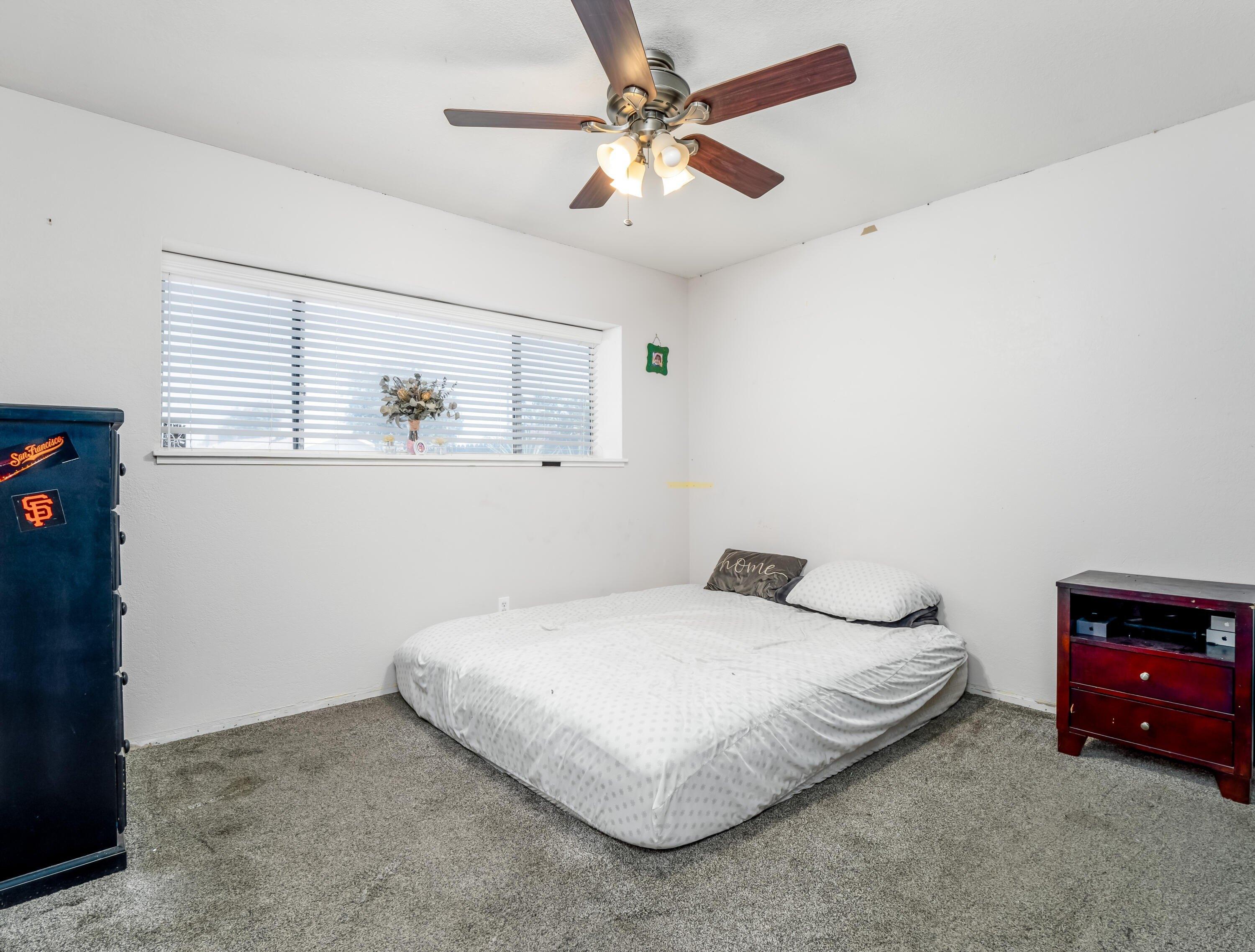 Elaine Dr, Hanford, CA 93230