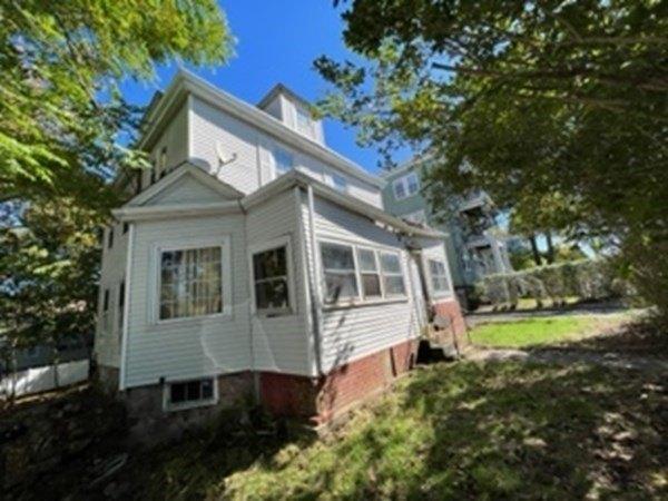Metropolitan Ave, Hyde Park, MA 02136