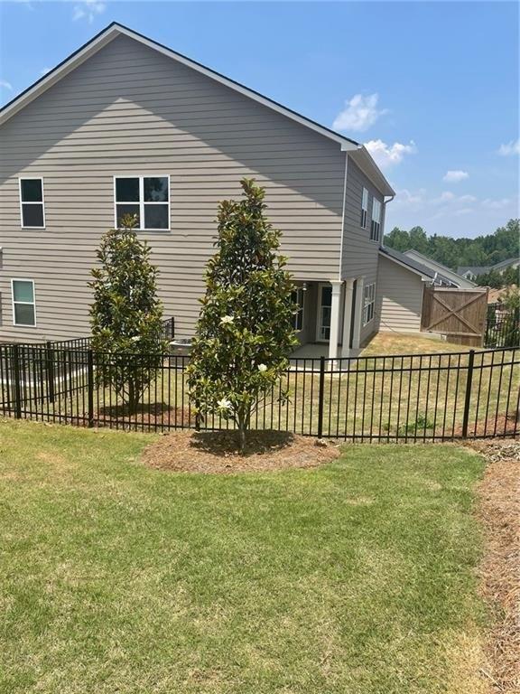 Grenadine Cir, Acworth, GA 30101