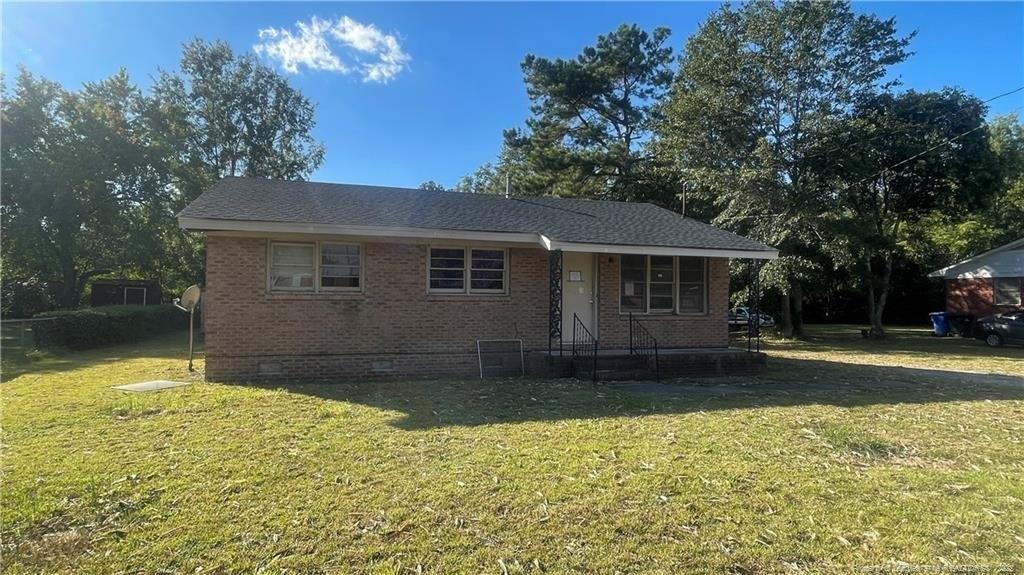 N Caledonia Rd, Laurinburg, NC 28352