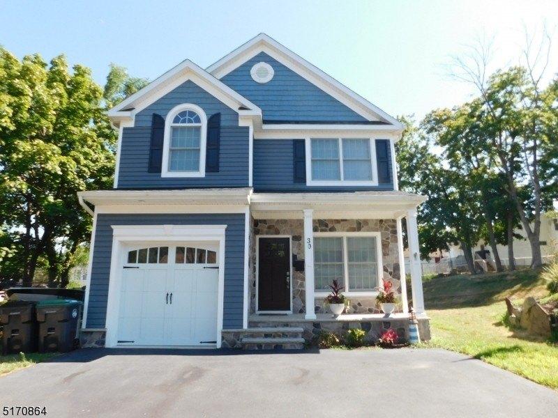 Capner St, Flemington, NJ 08822