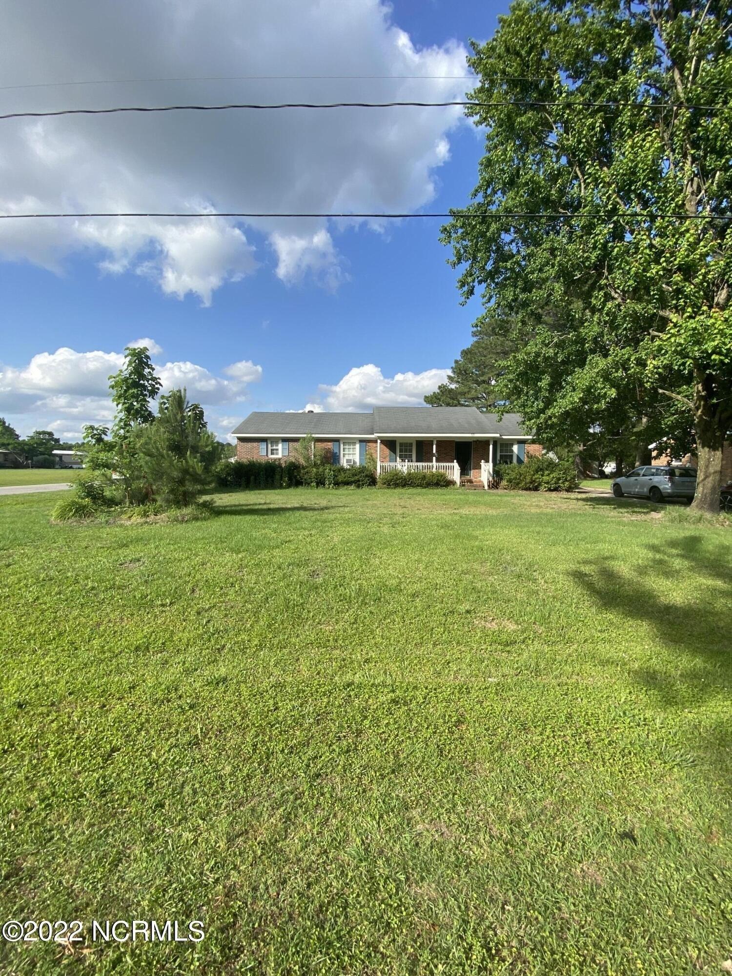 Ridgewood Rd, Tarboro, NC 27886
