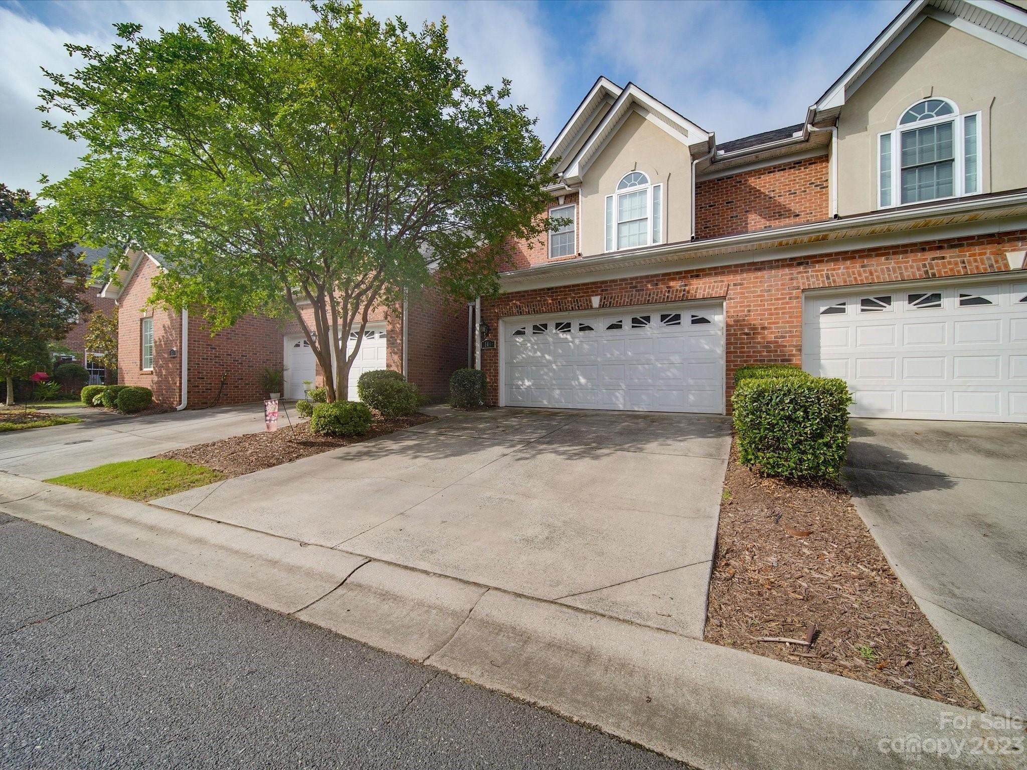Villa Lake Dr, Fort Mill, SC 29708