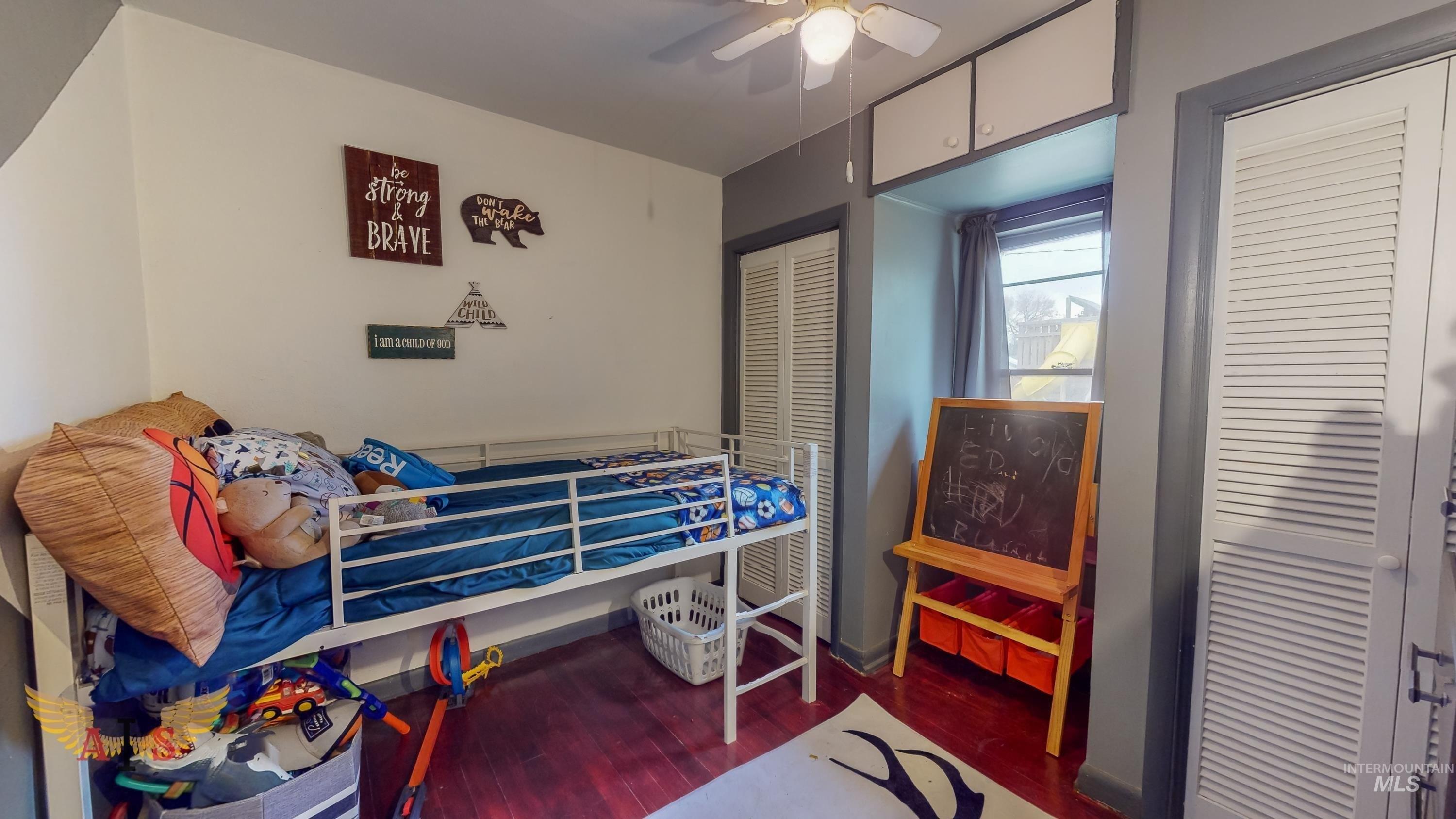Park St, Hazelton, ID 83335
