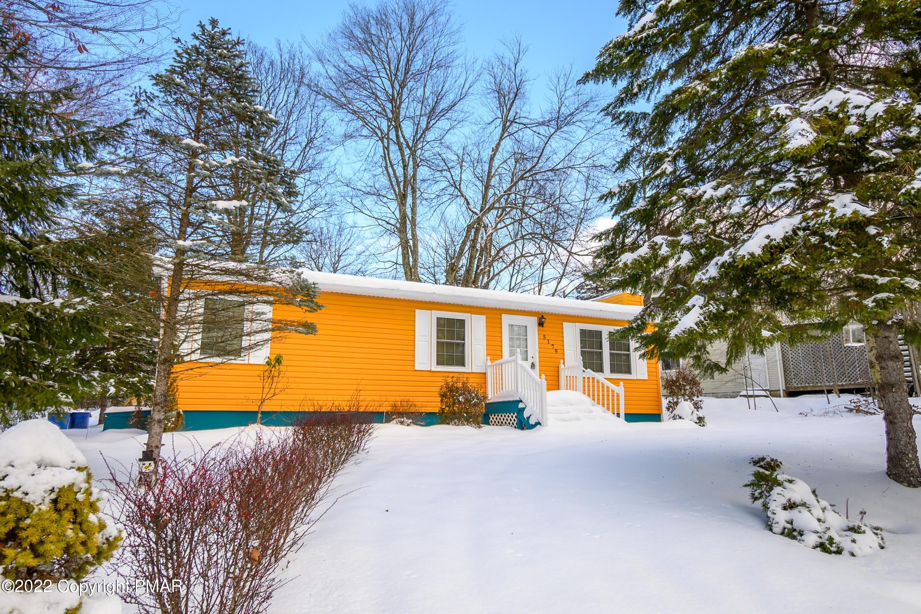 Classic Dr, Tobyhanna, PA 18466