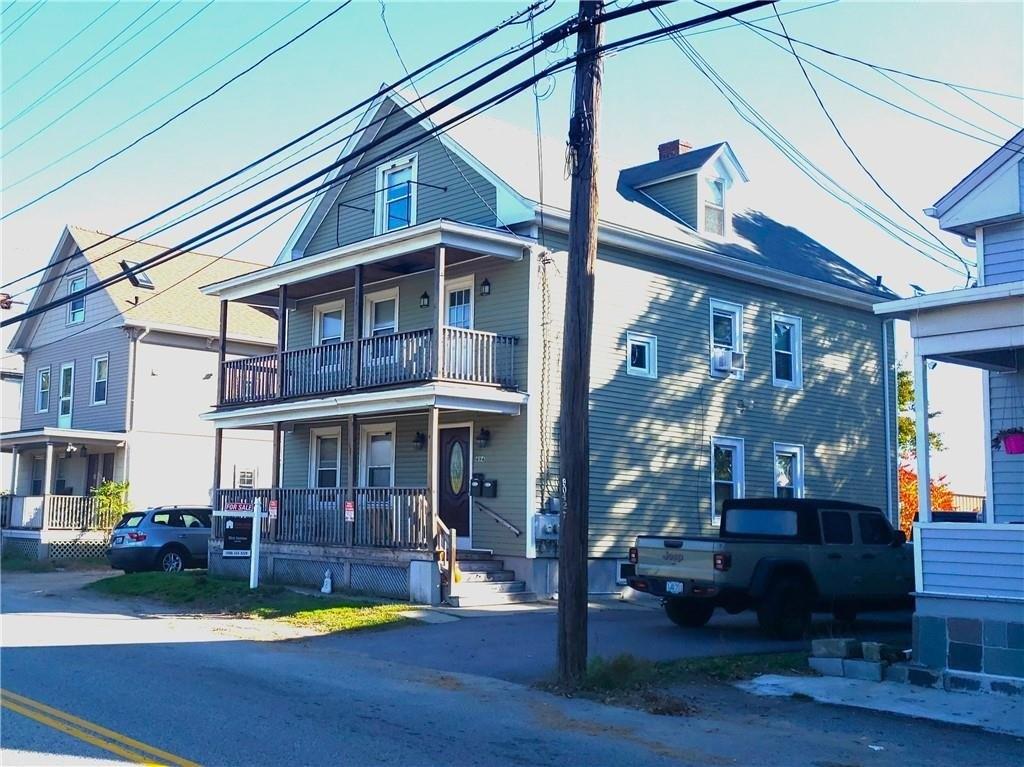 Wellington Ave, Cranston, RI 02910