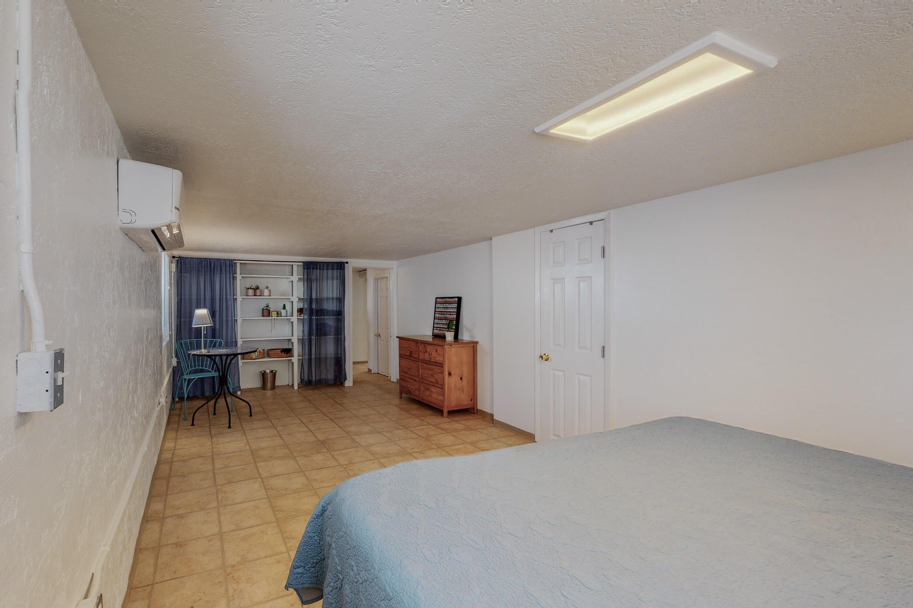 Amherst Dr Ne, Albuquerque, NM 87106