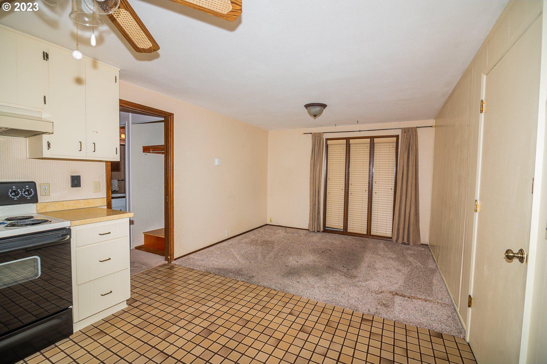 Wilshire Ln, Eugene, OR 97405