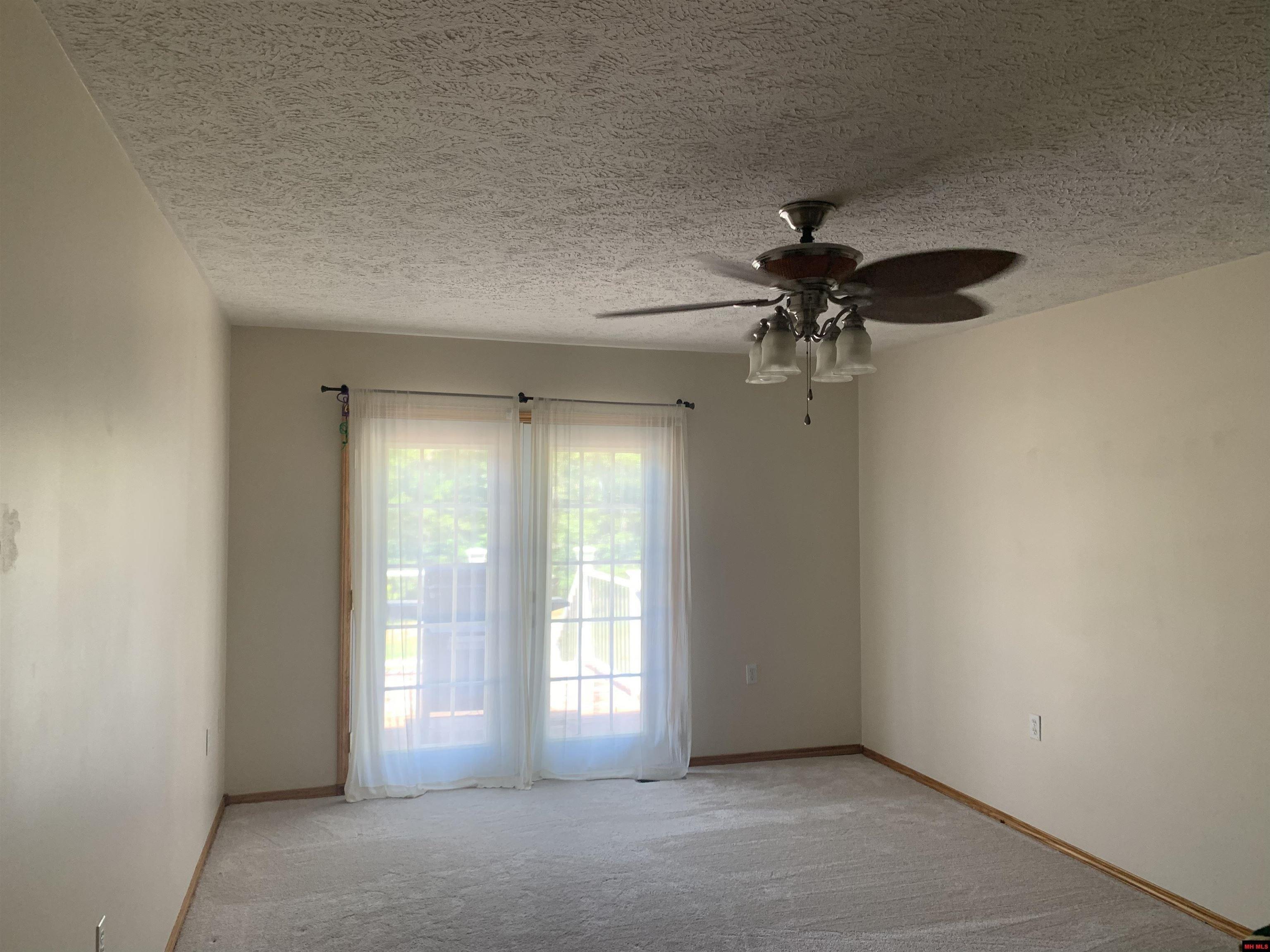 Robin Hood Cir, Mountain Home, AR 72653