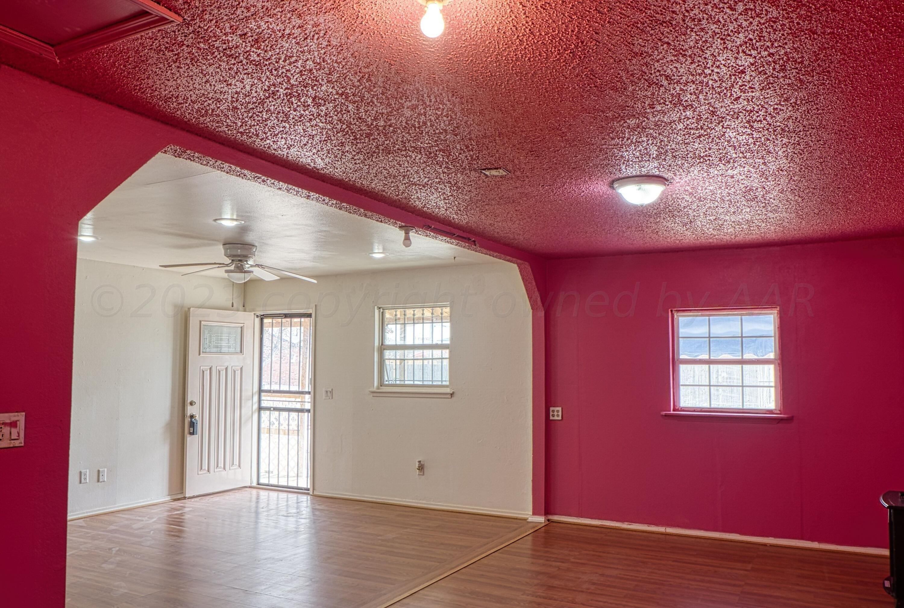 Ne 19th Ave, Amarillo, TX 79107
