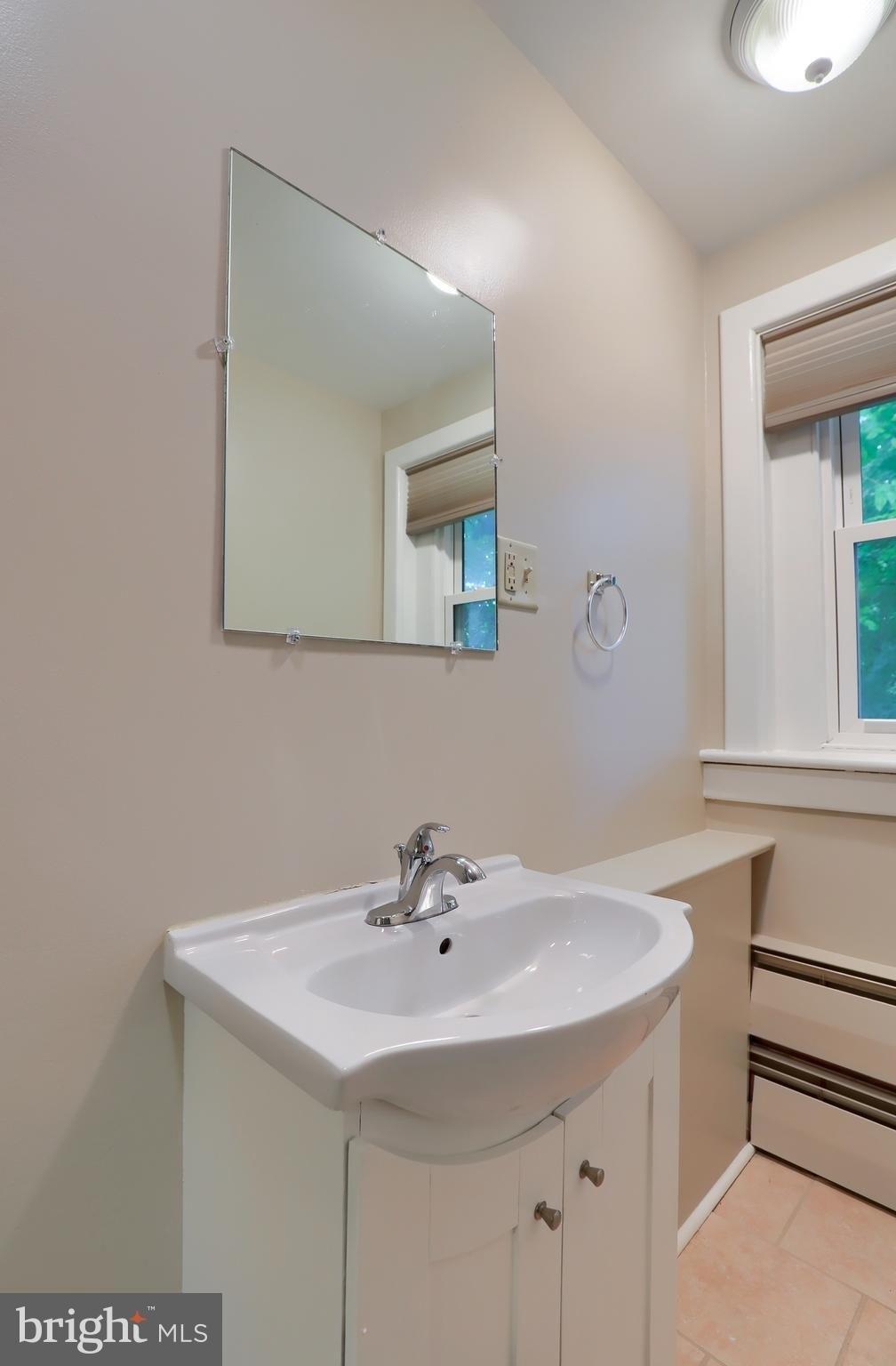 E College Ave, Elizabethtown, PA 17022