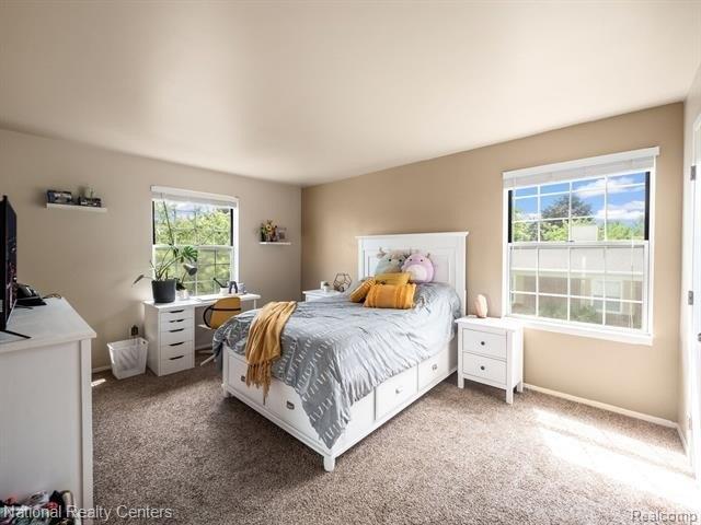 Harbor Dr, Walled Lake, MI 48390