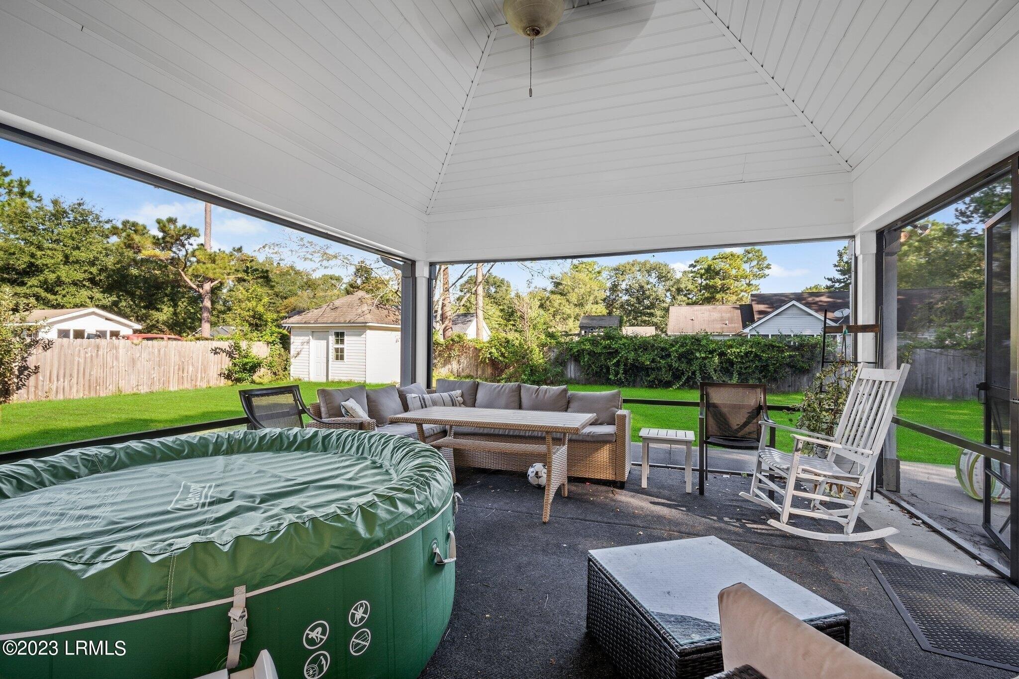Southern Magnolia Dr, Beaufort, SC 29907