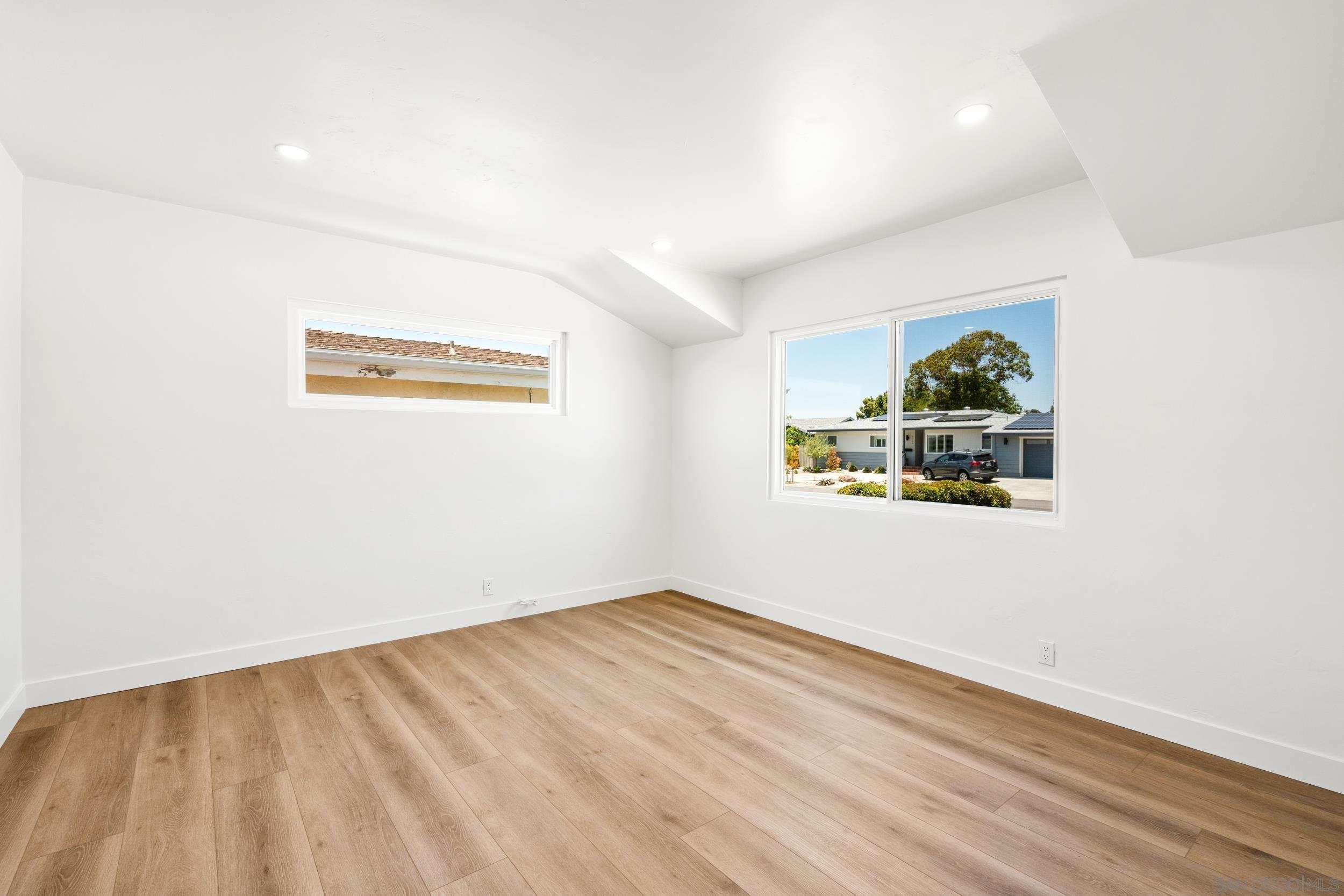 Walsh Way, San Diego, CA 92115
